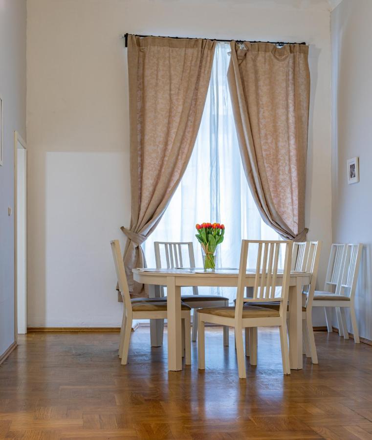 Apartment Michalska Prague